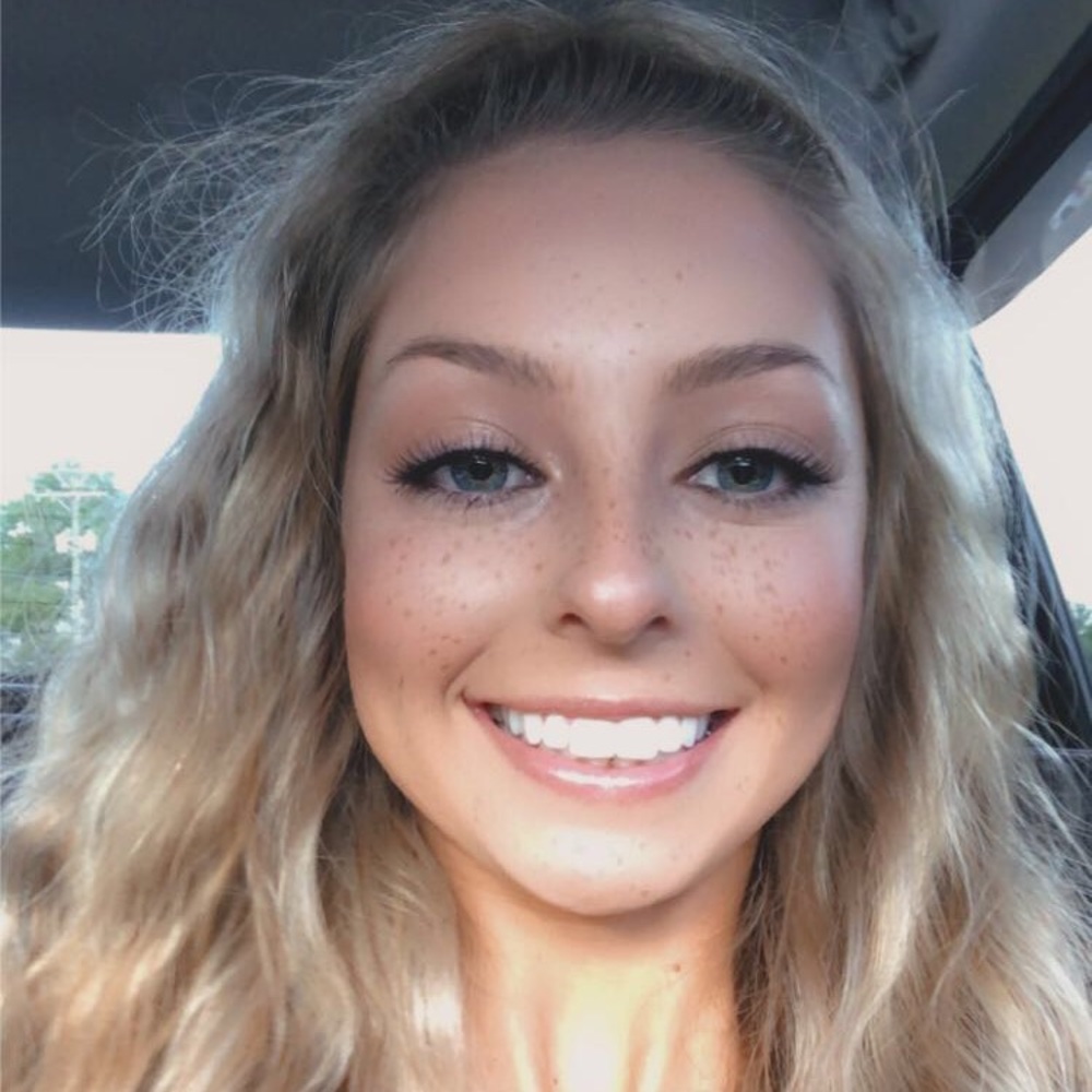 Meet your Posher, Natalie